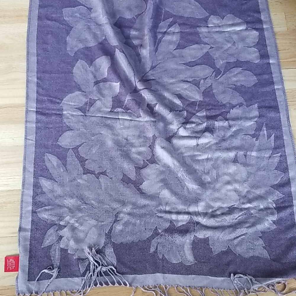 Oscar by Oscar de la Renta printed scarf